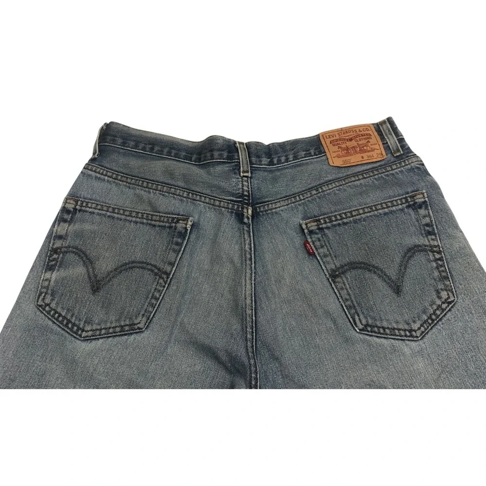 Levis levi 550